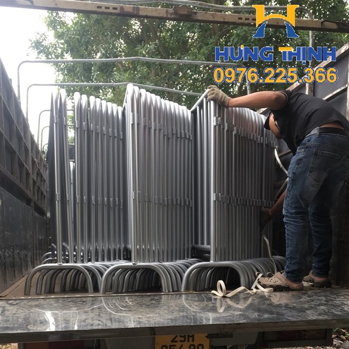 hàng rào sắt, rào chắn barie