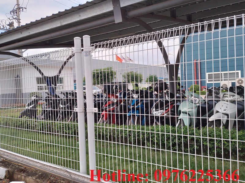 Hàng rào lưới thép gập 2 đầu