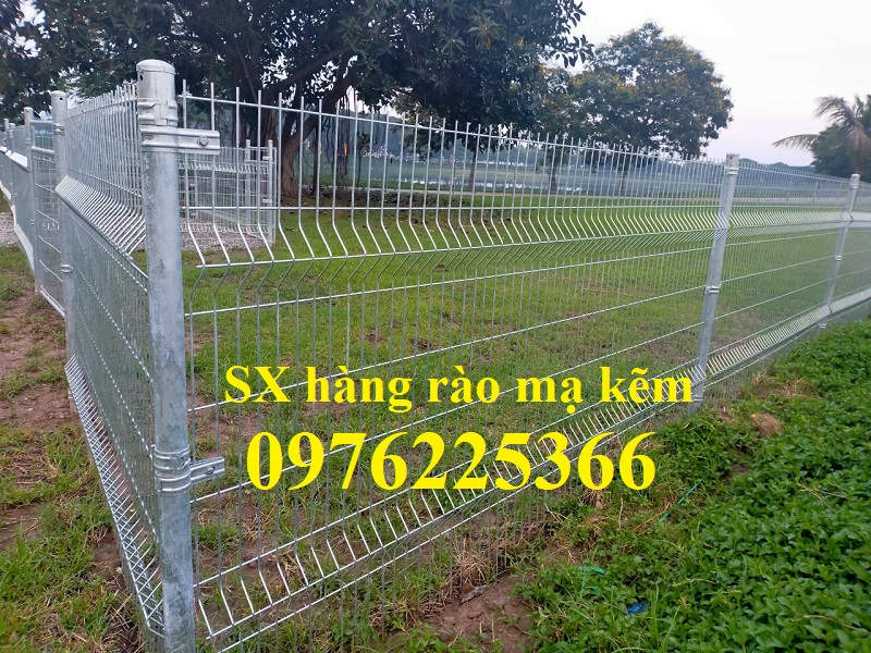 Hàng rào mạ kẽm chấn sóng