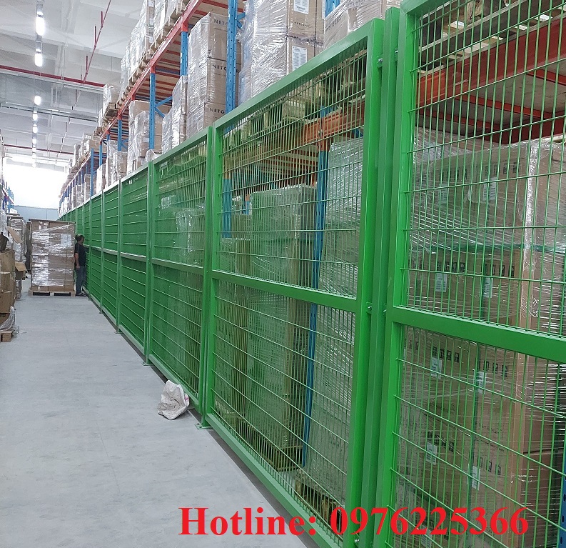hàng rào ngăn kho