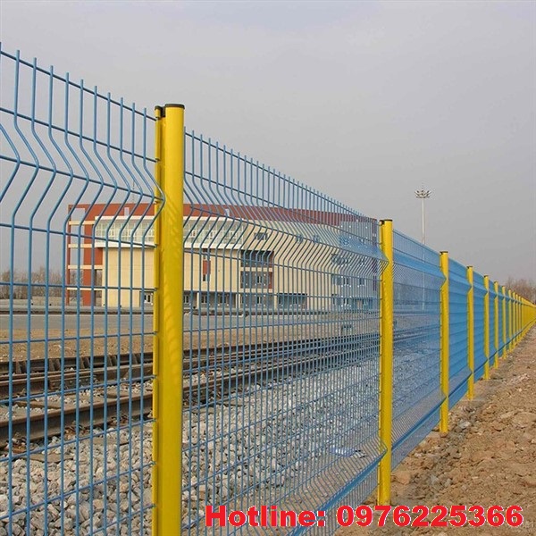 Hàng rào cột trái đào
